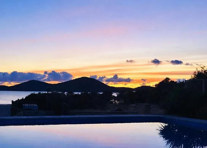 Panorama Mobile Home With Seaview And Pool