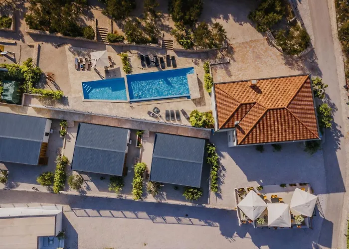 Дом отдыха Panorama Mobile Home With Seaview And Pool *