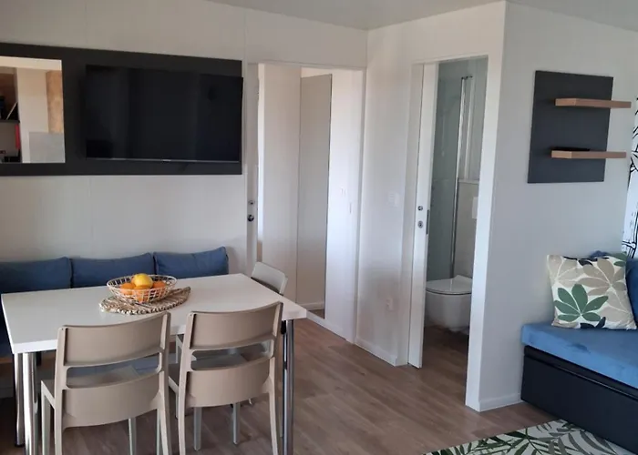 Panorama Mobile With Seaview And Pool Drage