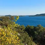 Panorama Mobile With Seaview And Pool 度假居